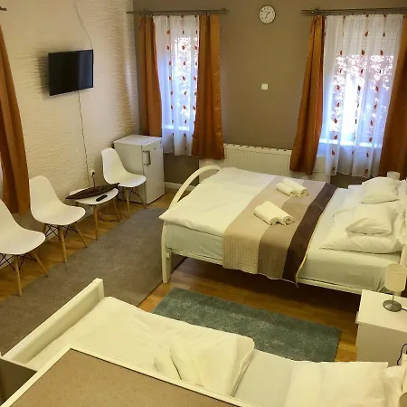 árkád Apartman *